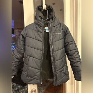 Columbia Girls' Katelyn Crest III Hooded Puffer coat, black size youth L (14/16)